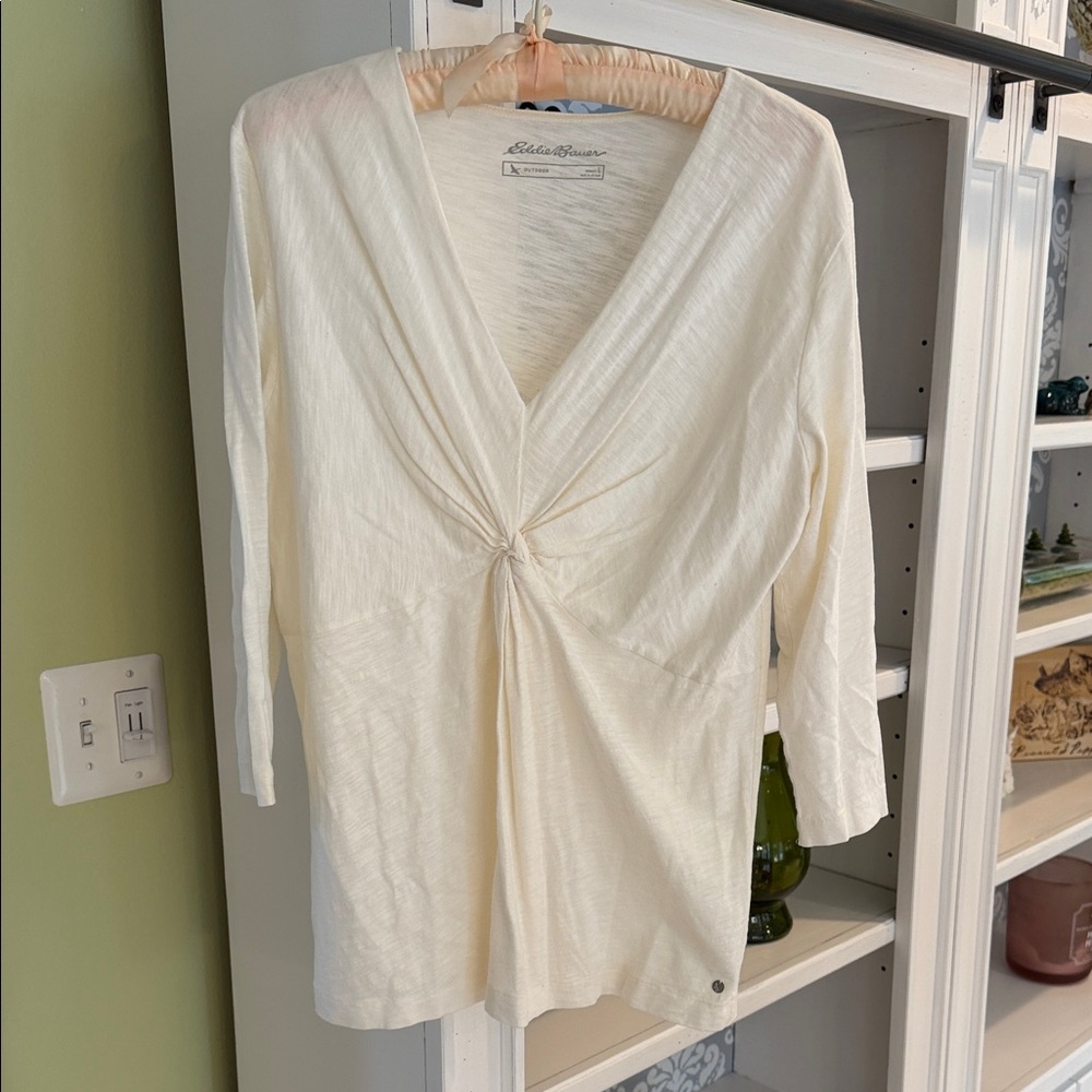 Eddie Bauer Women's Cream V-Neck Top